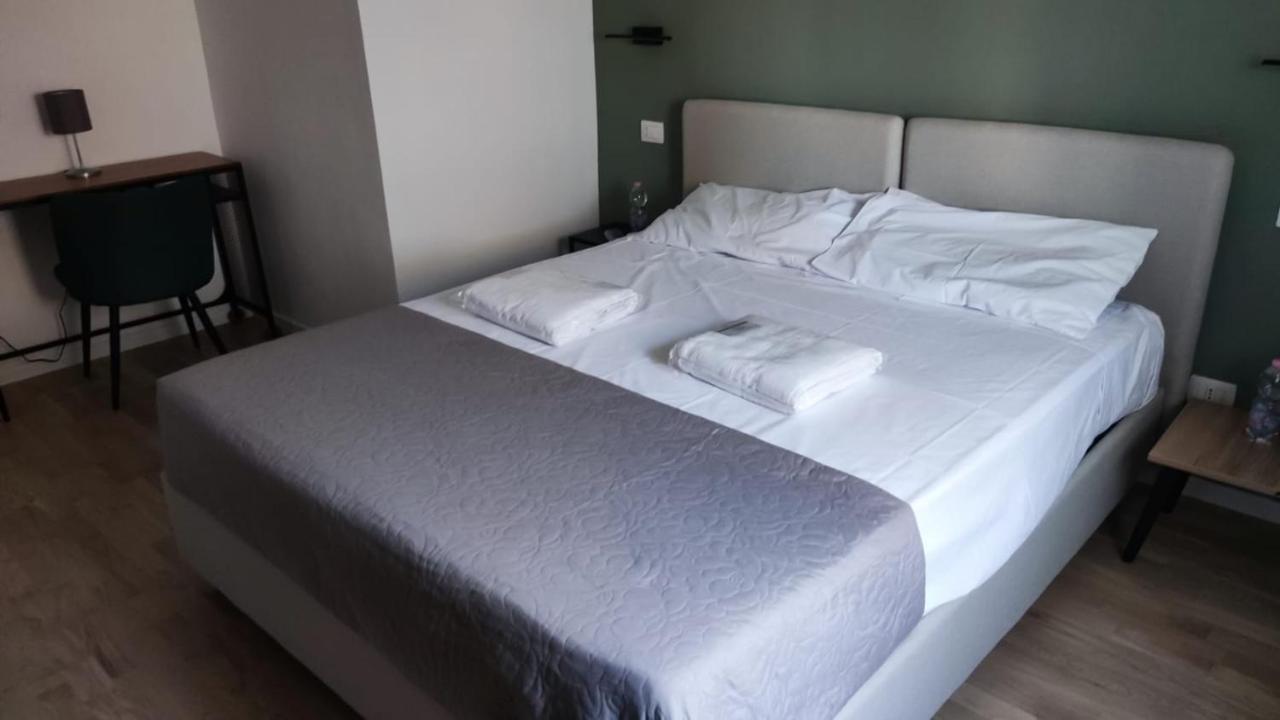 Dimora Rudiae Lecce Bed & Breakfast Dış mekan fotoğraf