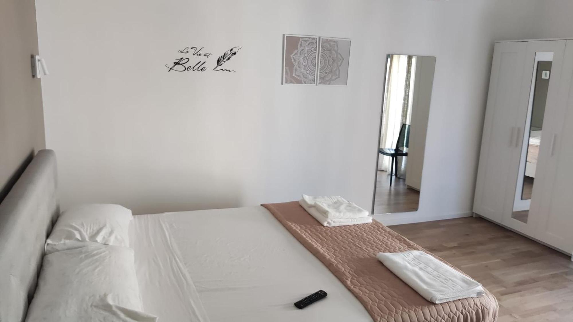 Dimora Rudiae Lecce Bed & Breakfast Dış mekan fotoğraf